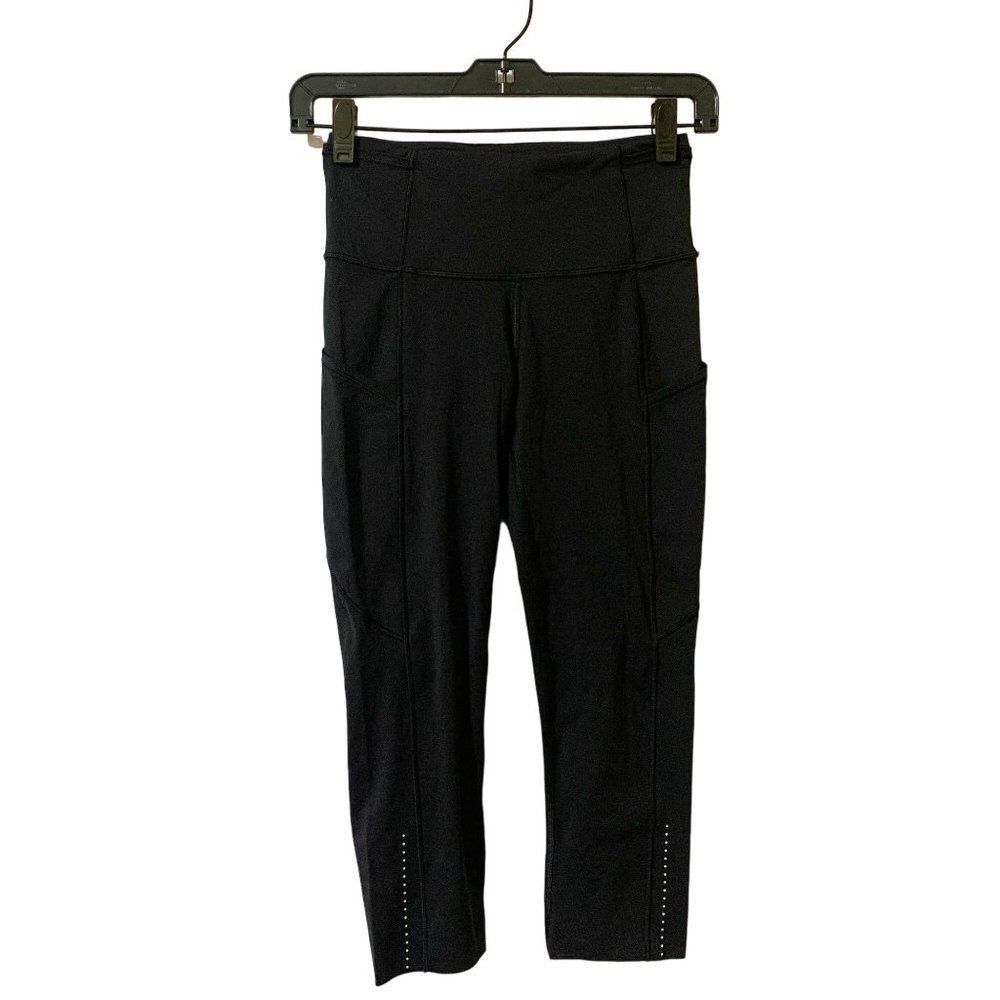 Lululemon Size 4 Black Fast and Free Crop Cropped Workout Leggings Athletic